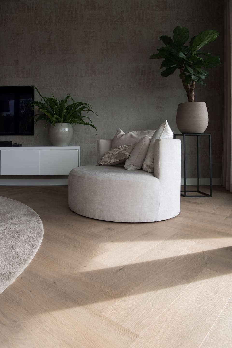 De familie Kohler, Lijm PVC Visgraat