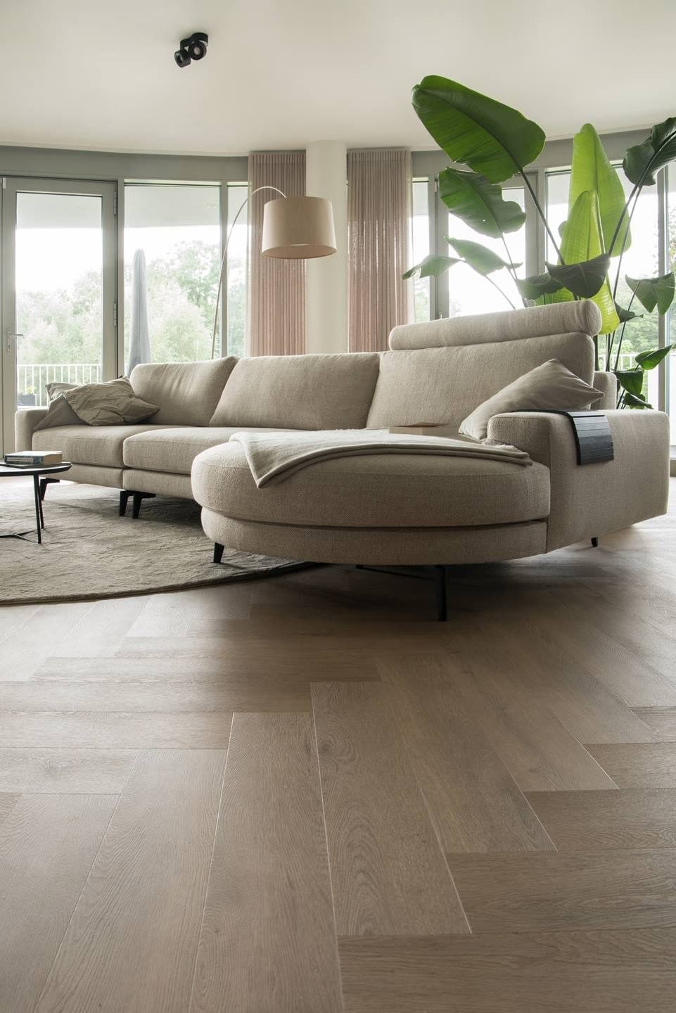 De familie Kohler, Lijm PVC Visgraat