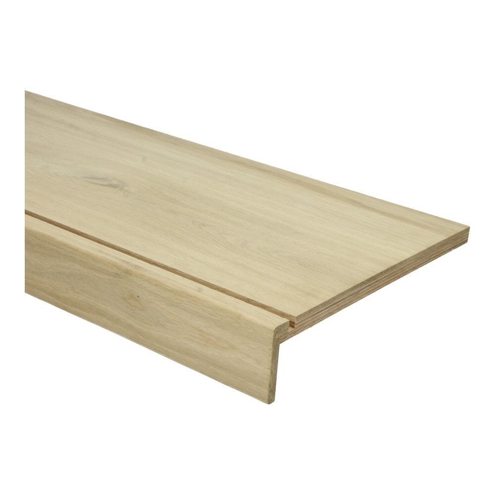 Trede rustiek eiken onb. 210 x 29 cm met uitsp.