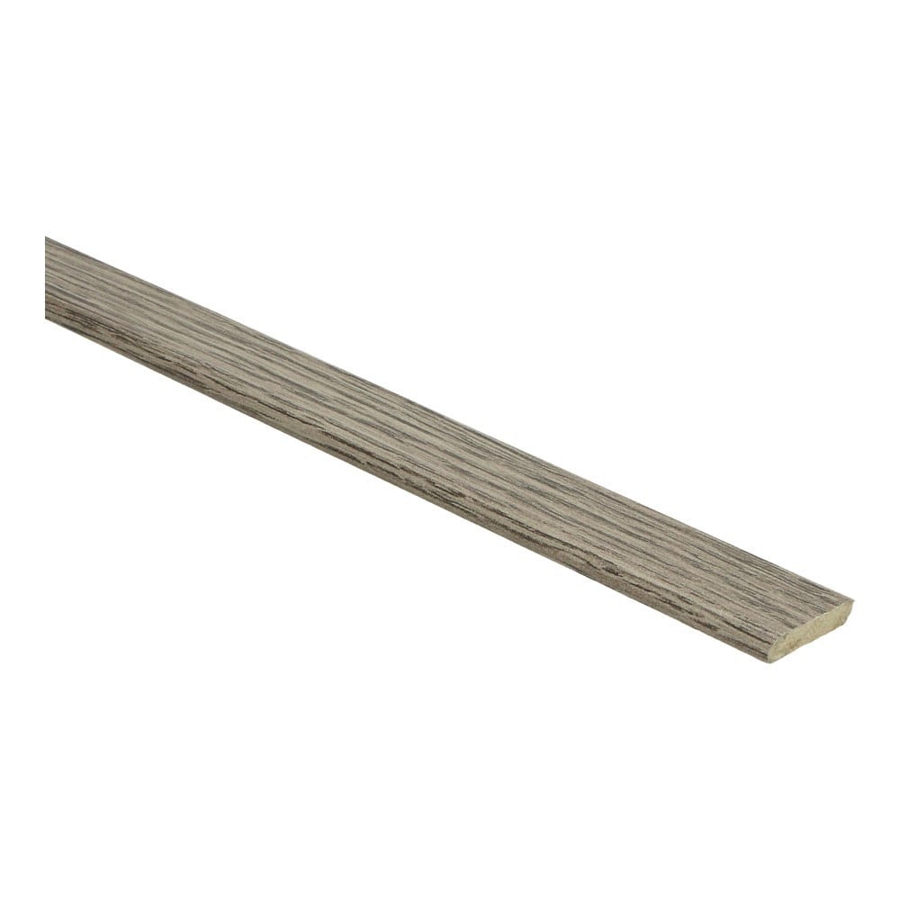 Platte plint met plakstrip kasteel eiken