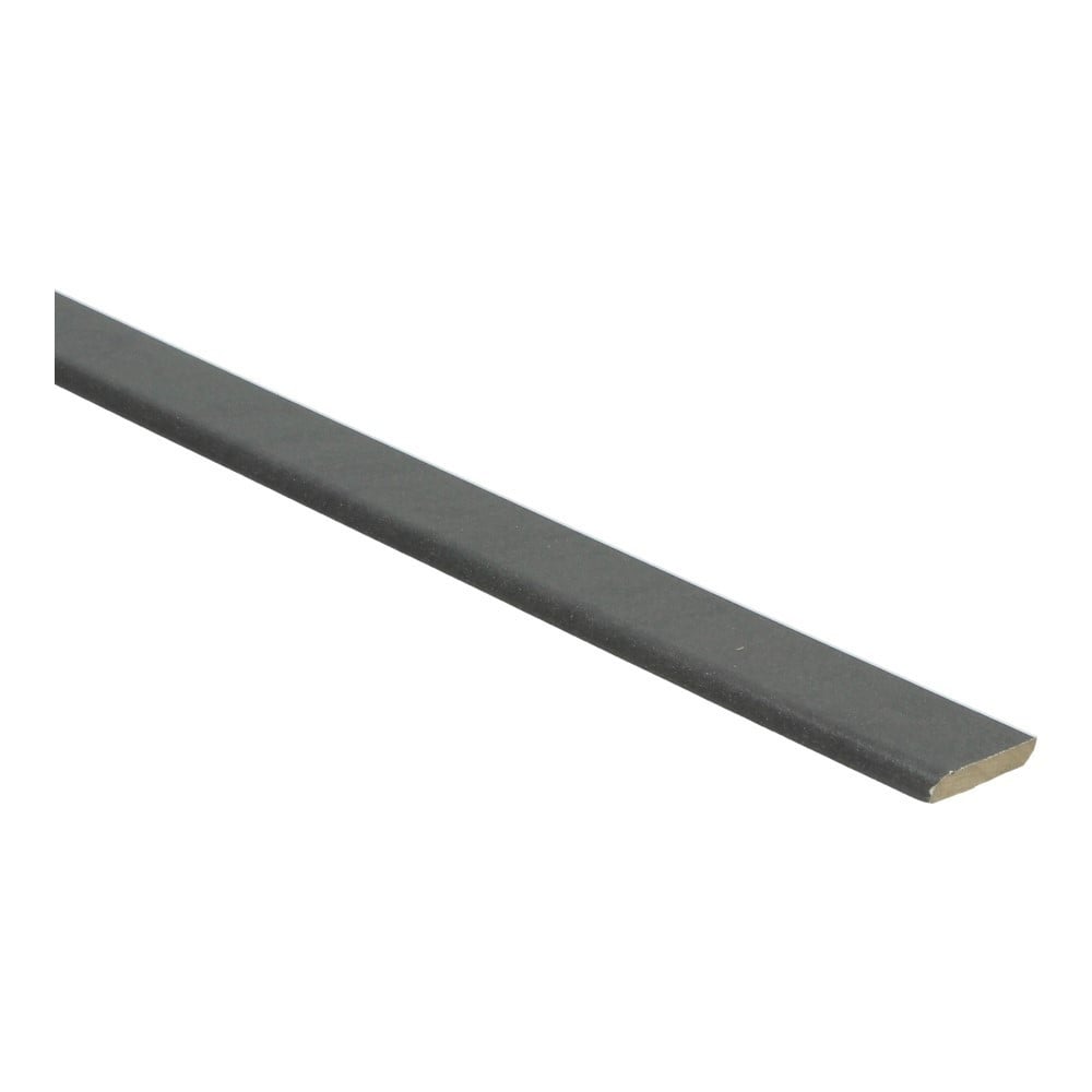 Platte plint met plakstrip belgisch hardsteen